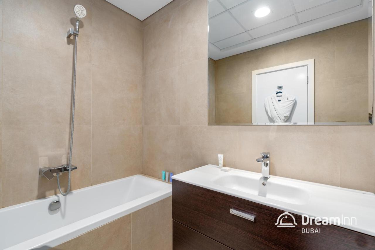 Dream Inn Apartments - Marina Arcade Tower Dubai Ngoại thất bức ảnh